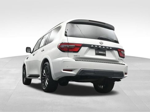Used 2024 Nissan Armada Platinum w/ Captain's Chairs Package RWD image 29