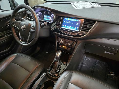 Used 2018 Buick Encore Essence AWD/4WD image 10