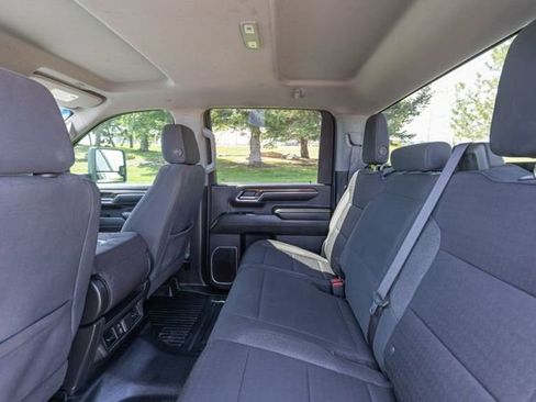 Used 2024 Chevrolet Silverado 2500 LT w/ Convenience Package AWD/4WD image 12