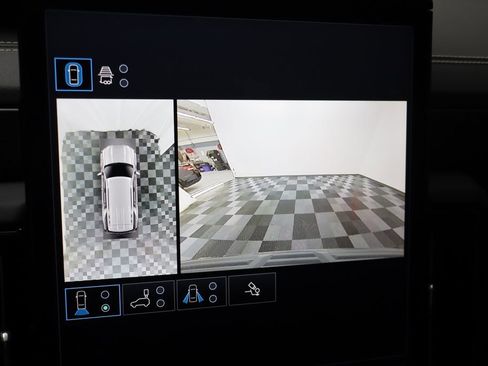 Used 2025 GMC Yukon AT4 Ultimate image 13