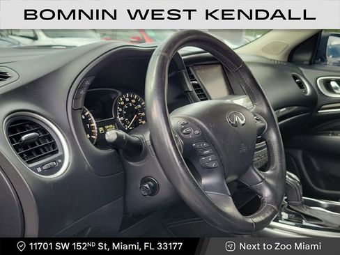 Used 2019 INFINITI QX60 Luxe w/ Essential Package image 5