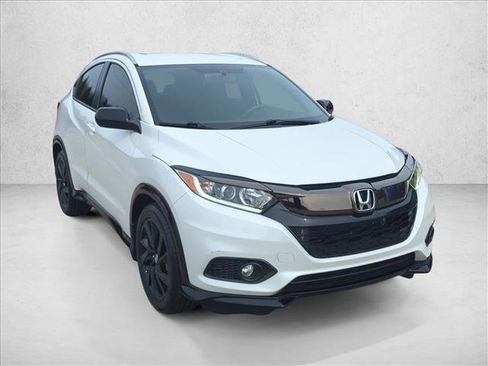 Used 2021 Honda HR-V Sport image 3