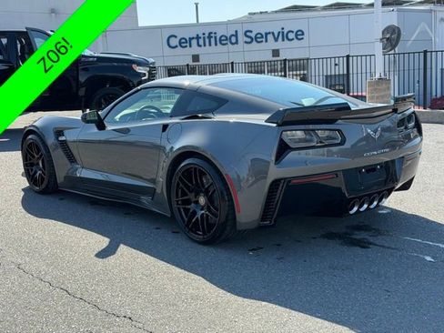 Used 2015 Chevrolet Corvette Z06 w/ 2LZ Preferred Equipment Group image 12