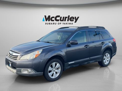 Used 2010 Subaru Outback 2.5i Limited w/ Popular Equipment Group 2A image 1