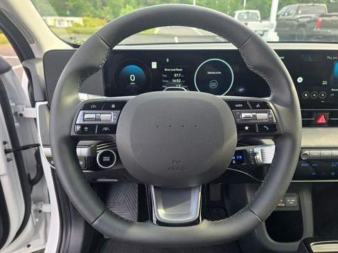 New 2025 Hyundai Ioniq 5 SEL image 23