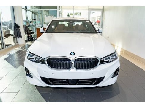 New 2026 BMW 330i xDrive Sedan w/ Premium Package image 42