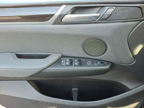 Used 2017 BMW X3 xDrive28i image 12