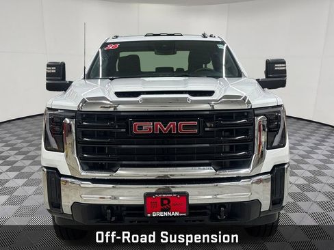 New 2026 GMC Sierra 2500 Pro w/ Convenience Package AWD/4WD image 9