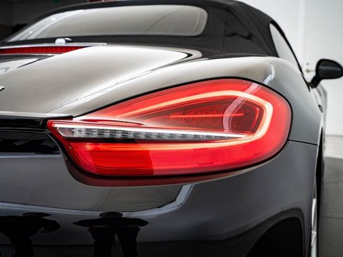 Used 2013 Porsche Boxster S image 19