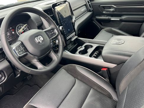 Used 2024 RAM 1500 Laramie image 7