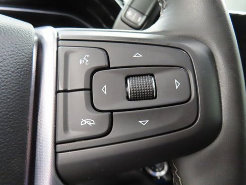 Used 2024 GMC Sierra 1500 SLE w/ X31 Off-Road Package image 48