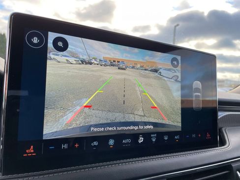 Used 2024 Lincoln Corsair Reserve image 17