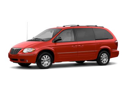 Used 2005 Chrysler Town & Country