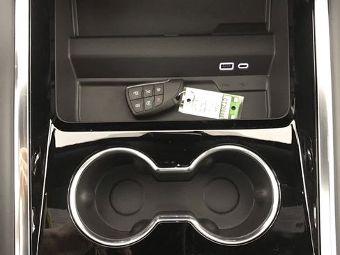 New 2026 Chevrolet Suburban High Country w/ Sun And Tow Package image 37