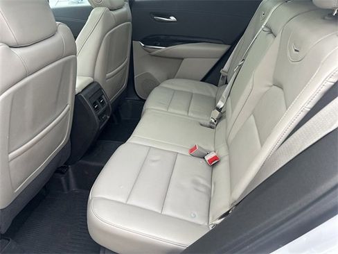 Used 2023 Cadillac XT4 Premium Luxury w/ Technology Package image 15