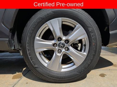 Certified 2025 Toyota RAV4 LE AWD/4WD image 30
