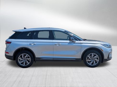 Used 2023 Lincoln Corsair AWD w/ Equipment Group 101A image 8