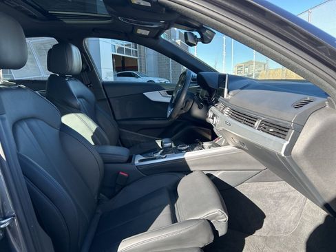 Used 2019 Audi S4 Premium Plus w/ Premium Plus Package image 33