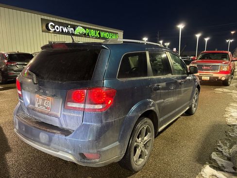 Used 2015 Dodge Journey Crossroad w/ Flexible Seating Group image 7