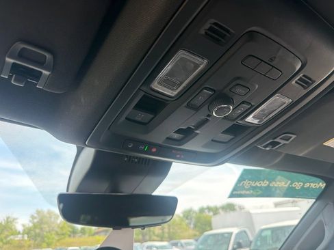 Certified 2023 Chevrolet Suburban Premier w/ Advanced Technology Package AWD/4WD image 27