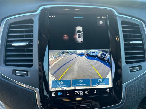 Certified 2025 Volvo XC90 B5 Core image 23