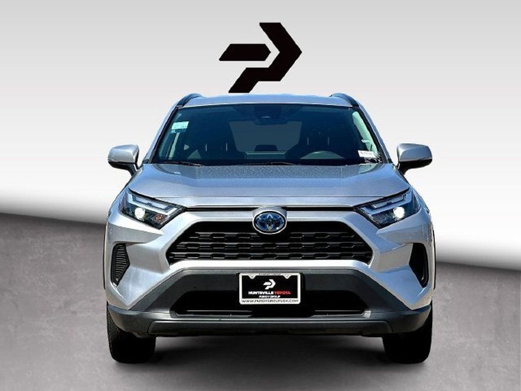 Certified 2024 Toyota RAV4 XLE AWD/4WD image 3
