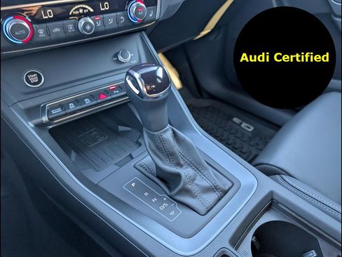 Certified 2025 Audi Q3 2.0T Premium w/ Convenience Package image 19