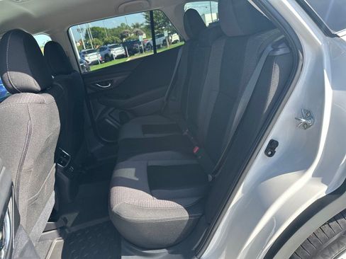 Used 2025 Subaru Outback Premium w/ Popular Package #1A AWD/4WD image 11