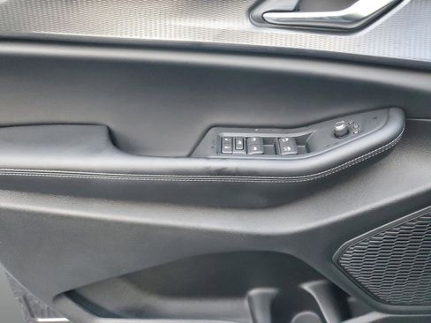 New 2025 Jeep Grand Cherokee Laredo w/ Luxury Tech Group I image 28