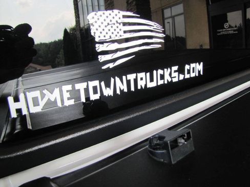 Used 2022 Jeep Gladiator Sport AWD/4WD image 35