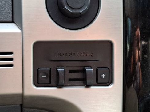 Used 2011 Ford F150 Platinum AWD/4WD image 26