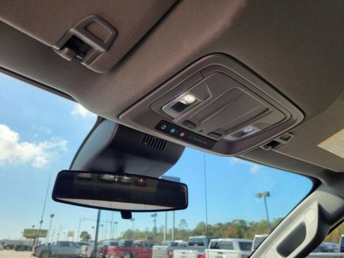 Used 2022 Chevrolet Silverado 1500 Custom w/ Rally Edition image 16