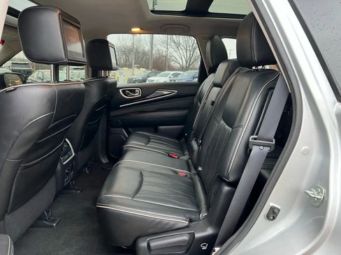 Used 2017 INFINITI QX60 FWD w/ Deluxe Technology Package image 30