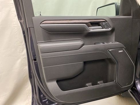 Used 2023 Chevrolet Silverado 1500 LTZ image 10