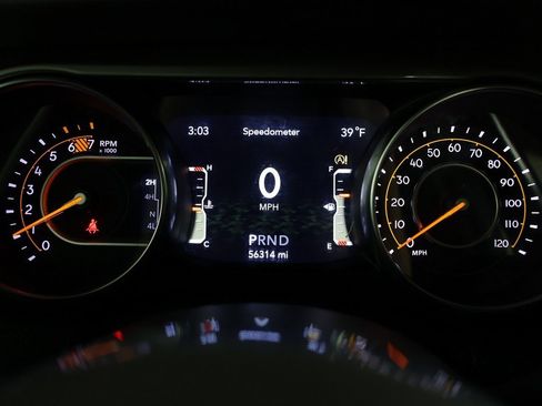 Used 2020 Jeep Wrangler Unlimited Sahara w/ Uconnect 4C Nav & Sound Group image 29