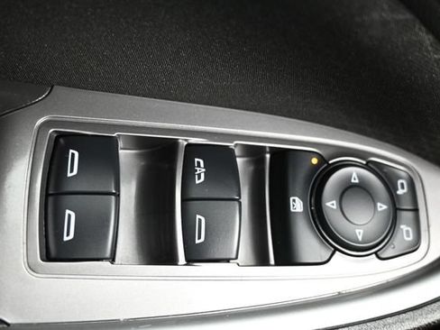 Used 2025 Chevrolet Malibu LT FWD image 25