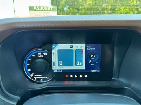 Used 2024 Ford Bronco Outer Banks AWD/4WD image 36