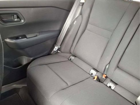 Used 2025 Nissan Rogue S FWD image 16