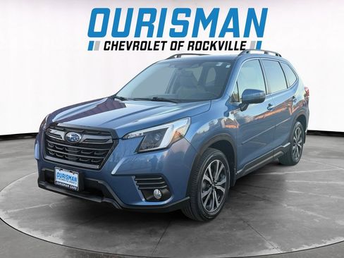 Used 2023 Subaru Forester Limited image 2