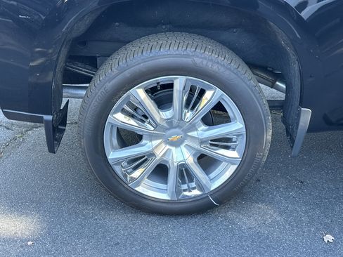 New 2025 Chevrolet Silverado 1500 High Country image 16