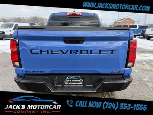 Used 2025 Chevrolet Colorado ZR2 w/ Technology Package image 13
