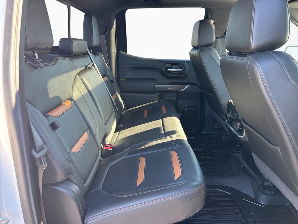 Used 2019 GMC Sierra 1500 AT4 w/ AT4 Premium Package AWD/4WD image 16