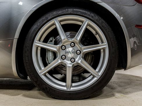 Used 2008 Aston Martin V8 Vantage Roadster RWD image 8