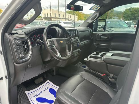 Used 2021 Chevrolet Silverado 2500 LTZ image 12