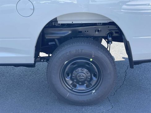 New 2026 RAM 2500 Tradesman w/ Commercial Features Package image 38