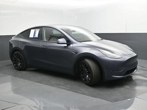 Used 2022 Tesla Model Y Performance AWD/4WD image 34