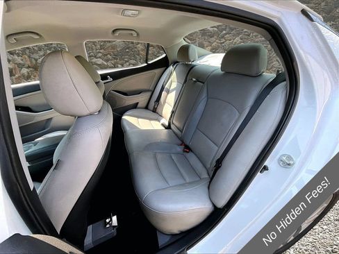 Used 2015 Kia Optima EX FWD image 19