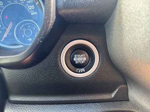 Used 2022 RAM 2500 Tradesman AWD/4WD image 18