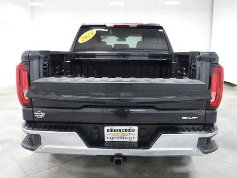 Used 2024 GMC Sierra 1500 SLT image 14