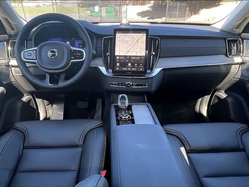 New 2026 Volvo XC90 T8 Ultra w/ Lounge Package AWD/4WD image 7